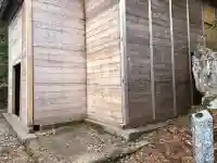 戸隠神社九頭龍社の{uncategorized: "未分類", other: "その他", undefined: "問題あり", building: "その他建物", grave: "お墓", sacred_gate: "鳥居", guardian: "狛犬", statue: "像", buddha: "仏像", history: "歴史", nature: "自然", garden: "庭園", animal: "動物", pagoda: "塔", temizu: "手水舎", mountain_gate: "山門・神門", sanctuary: "本殿・本堂", subordinate: "末社・摂社", art: "芸術", scenery: "景色", jizo: "地蔵", ema: "絵馬", goshuin: "御朱印", omikuji: "おみくじ", items: "授与品その他", amulet: "お守り", goshuincho: "御朱印帳", eats: "食事", festival: "お祭り", votive_dance: "神楽", shichigosan: "七五三参", wedding: "結婚式", experience: "体験その他", initially: "初詣", around: "周辺", anti_infection: "感染症対策"}