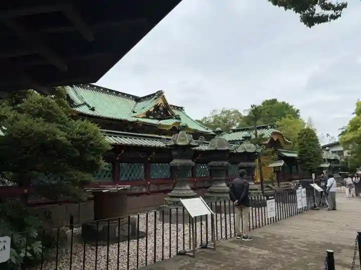 上野東照宮の{uncategorized: "未分類", other: "その他", undefined: "問題あり", building: "その他建物", grave: "お墓", sacred_gate: "鳥居", guardian: "狛犬", statue: "像", buddha: "仏像", history: "歴史", nature: "自然", garden: "庭園", animal: "動物", pagoda: "塔", temizu: "手水舎", mountain_gate: "山門・神門", sanctuary: "本殿・本堂", subordinate: "末社・摂社", art: "芸術", scenery: "景色", jizo: "地蔵", ema: "絵馬", goshuin: "御朱印", omikuji: "おみくじ", items: "授与品その他", amulet: "お守り", goshuincho: "御朱印帳", eats: "食事", festival: "お祭り", votive_dance: "神楽", shichigosan: "七五三参", wedding: "結婚式", experience: "体験その他", initially: "初詣", around: "周辺", anti_infection: "感染症対策"}