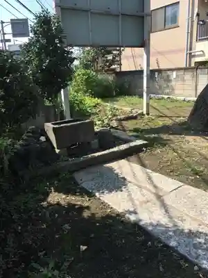 稲荷神社の手水舎