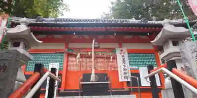 塚越稲荷神社の本殿・本堂