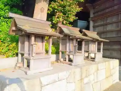 熊野神社（新田熊野神社）の末社・摂社