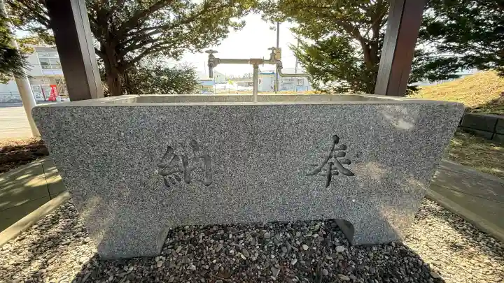 市渡稲荷神社・川濯神社の{uncategorized: "未分類", other: "その他", undefined: "問題あり", building: "その他建物", grave: "お墓", sacred_gate: "鳥居", guardian: "狛犬", statue: "像", buddha: "仏像", history: "歴史", nature: "自然", garden: "庭園", animal: "動物", pagoda: "塔", temizu: "手水舎", mountain_gate: "山門・神門", sanctuary: "本殿・本堂", subordinate: "末社・摂社", art: "芸術", scenery: "景色", jizo: "地蔵", ema: "絵馬", goshuin: "御朱印", omikuji: "おみくじ", items: "授与品その他", amulet: "お守り", goshuincho: "御朱印帳", eats: "食事", festival: "お祭り", votive_dance: "神楽", shichigosan: "七五三参", wedding: "結婚式", experience: "体験その他", initially: "初詣", around: "周辺", anti_infection: "感染症対策"}