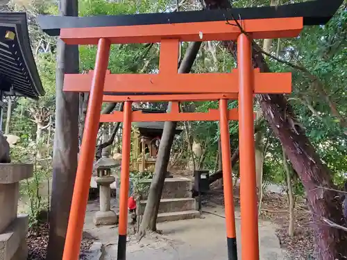 岩園天神社の末社