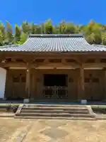 慧日寺の本殿・本堂