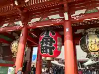 浅草寺の山門・神門