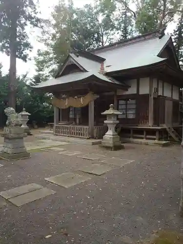 大國玉神社の本殿・本堂