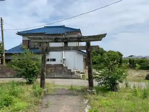 熊野神社の鳥居