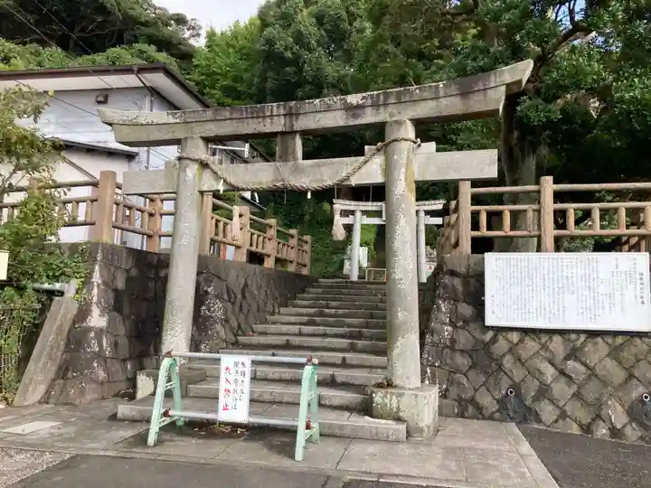 祖母神社の鳥居