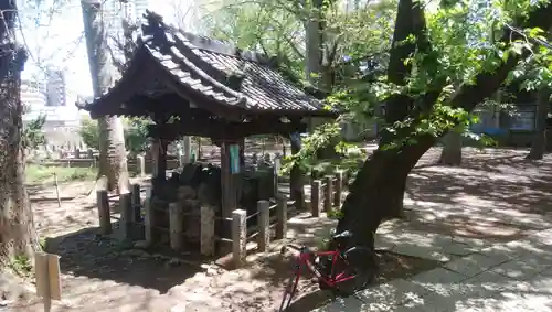 諏方神社の手水舎