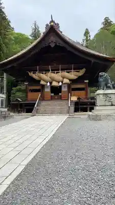 諏訪大社下社秋宮(長野県)
