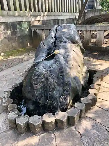 富岡八幡宮の手水舎