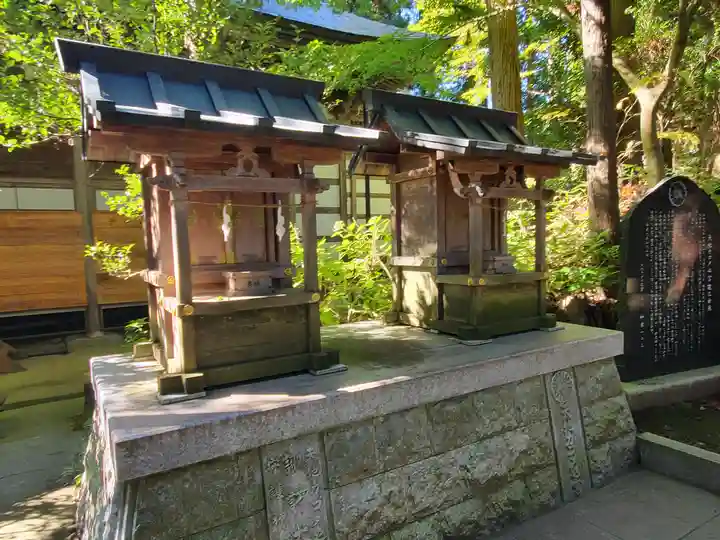 皆神神社の末社・摂社