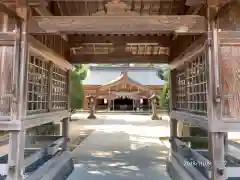 八重垣神社の山門