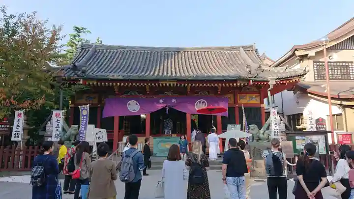 浅草神社の本殿・本堂