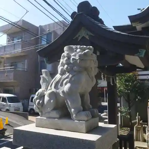 神楽坂若宮八幡神社の狛犬