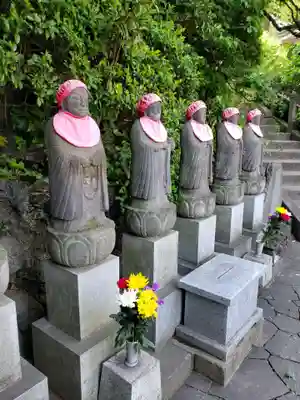 東長谷寺　薬王院の地蔵