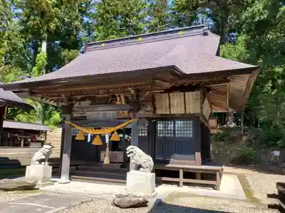 長屋神社の本殿・本堂