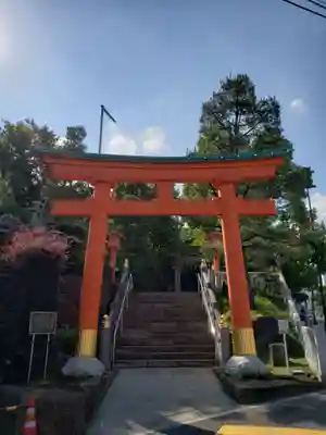 穴八幡宮の鳥居