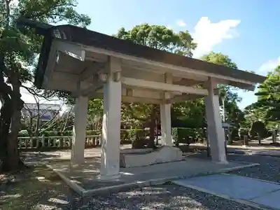 崋山神社の手水舎