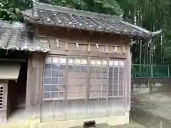 豊川進雄神社の建物その他