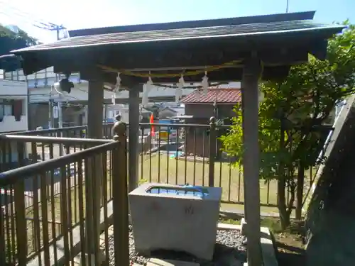 須賀神社（天王社）の手水舎