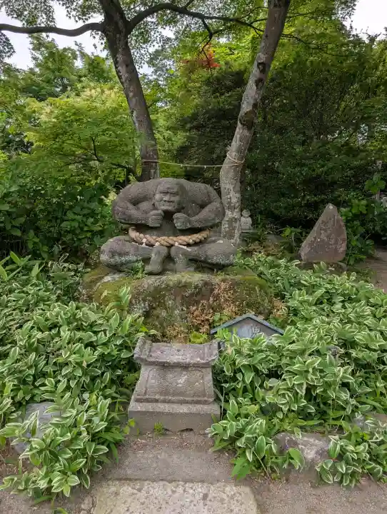 多聞院の{uncategorized: "未分類", other: "その他", undefined: "問題あり", building: "その他建物", grave: "お墓", sacred_gate: "鳥居", guardian: "狛犬", statue: "像", buddha: "仏像", history: "歴史", nature: "自然", garden: "庭園", animal: "動物", pagoda: "塔", temizu: "手水舎", mountain_gate: "山門・神門", sanctuary: "本殿・本堂", subordinate: "末社・摂社", art: "芸術", scenery: "景色", jizo: "地蔵", ema: "絵馬", goshuin: "御朱印", omikuji: "おみくじ", items: "授与品その他", amulet: "お守り", goshuincho: "御朱印帳", eats: "食事", festival: "お祭り", votive_dance: "神楽", shichigosan: "七五三参", wedding: "結婚式", experience: "体験その他", initially: "初詣", around: "周辺", anti_infection: "感染症対策"}