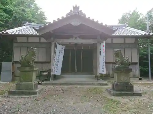 大井神社の本殿・本堂