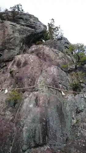 花窟神社の本殿・本堂