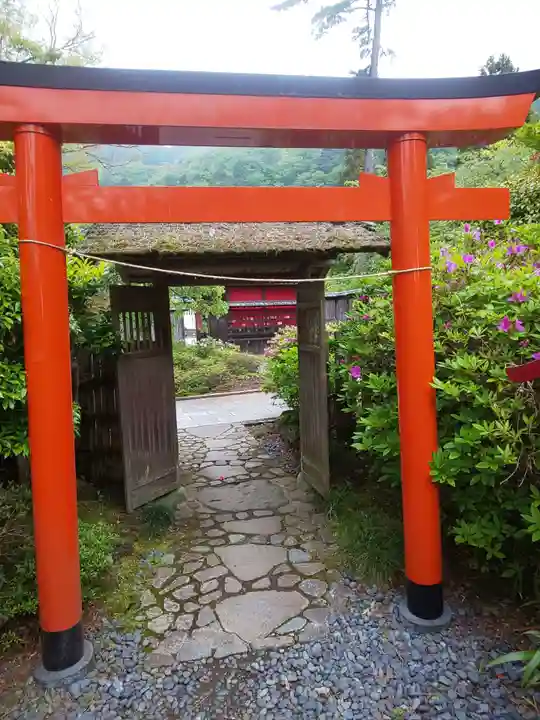 山王神社の末社・摂社