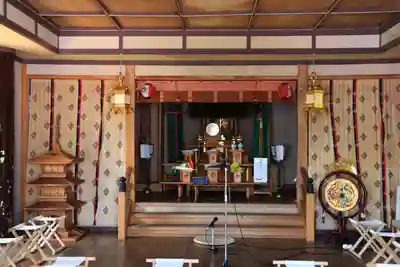 采女神社の本殿・本堂