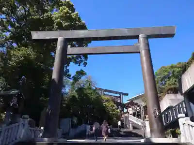 伊勢山皇大神宮の鳥居