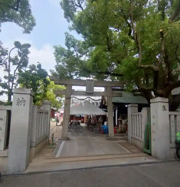 足の神様 服部天神宮(大阪府)