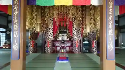 中央寺の本殿・本堂