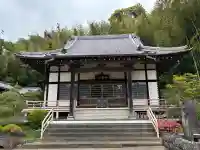 重願寺の{uncategorized: "未分類", other: "その他", undefined: "問題あり", building: "その他建物", grave: "お墓", sacred_gate: "鳥居", guardian: "狛犬", statue: "像", buddha: "仏像", history: "歴史", nature: "自然", garden: "庭園", animal: "動物", pagoda: "塔", temizu: "手水舎", mountain_gate: "山門・神門", sanctuary: "本殿・本堂", subordinate: "末社・摂社", art: "芸術", scenery: "景色", jizo: "地蔵", ema: "絵馬", goshuin: "御朱印", omikuji: "おみくじ", items: "授与品その他", amulet: "お守り", goshuincho: "御朱印帳", eats: "食事", festival: "お祭り", votive_dance: "神楽", shichigosan: "七五三参", wedding: "結婚式", experience: "体験その他", initially: "初詣", around: "周辺", anti_infection: "感染症対策"}