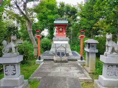 菊泉院の末社・摂社