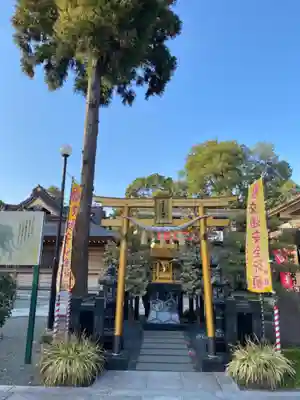 亀ケ池八幡宮の末社・摂社