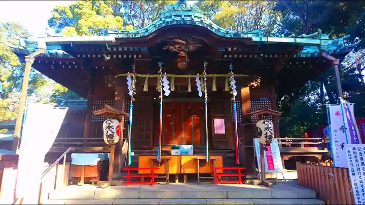 代々木八幡宮の本殿・本堂