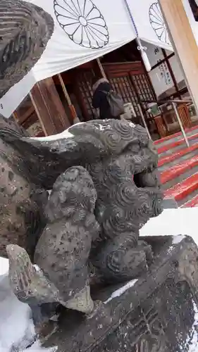 北海道神宮頓宮の狛犬