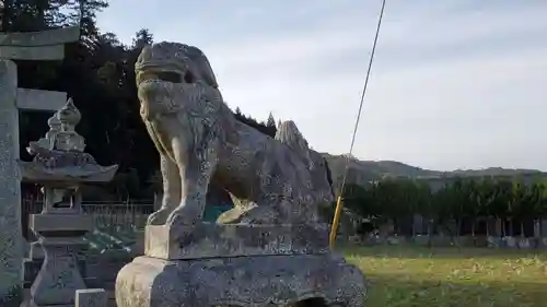 岩戸見神社の狛犬