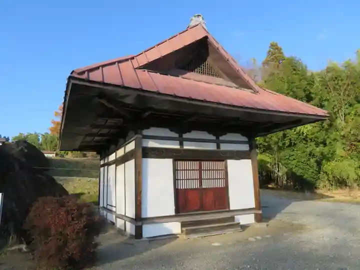 見法寺の本殿・本堂