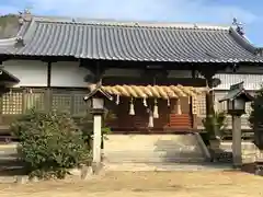 高屋神社の本殿