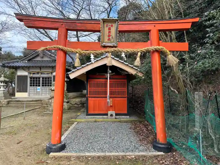 志布比神社の末社・摂社