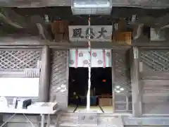 国束寺の本殿