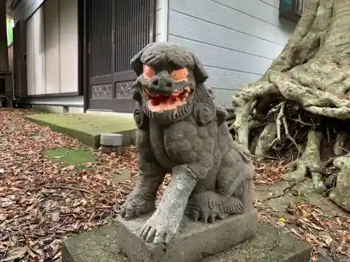 白山神社の狛犬