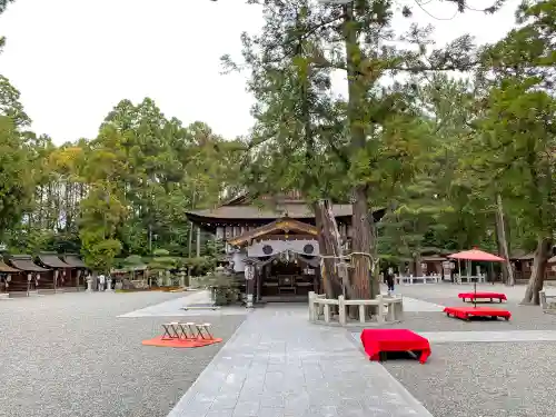 建部大社の本殿