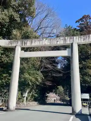 瀧原宮(皇大神宮別宮)の{uncategorized: "未分類", other: "その他", undefined: "問題あり", building: "その他建物", grave: "お墓", sacred_gate: "鳥居", guardian: "狛犬", statue: "像", buddha: "仏像", history: "歴史", nature: "自然", garden: "庭園", animal: "動物", pagoda: "塔", temizu: "手水舎", mountain_gate: "山門・神門", sanctuary: "本殿・本堂", subordinate: "末社・摂社", art: "芸術", scenery: "景色", jizo: "地蔵", ema: "絵馬", goshuin: "御朱印", omikuji: "おみくじ", items: "授与品その他", amulet: "お守り", goshuincho: "御朱印帳", eats: "食事", festival: "お祭り", votive_dance: "神楽", shichigosan: "七五三参", wedding: "結婚式", experience: "体験その他", initially: "初詣", around: "周辺", anti_infection: "感染症対策"}