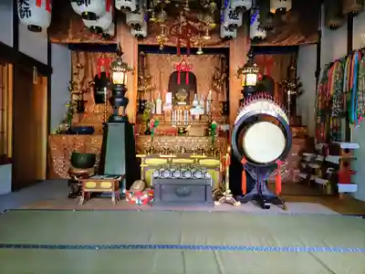 泉増院の末社・摂社