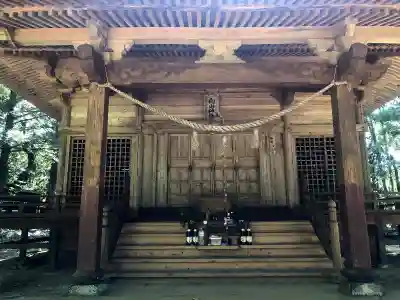 向山神社の本殿・本堂