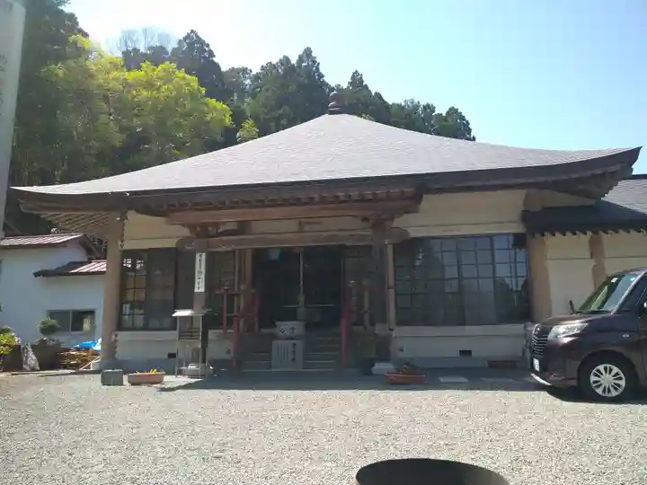神宮寺の本殿・本堂
