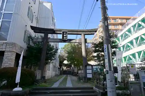 子神社の鳥居